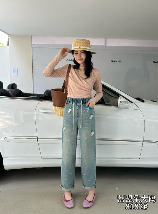 Elastic-Waist Dad Jeans - 8182